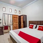 Oyo 90751 Graha Sei Batugingging