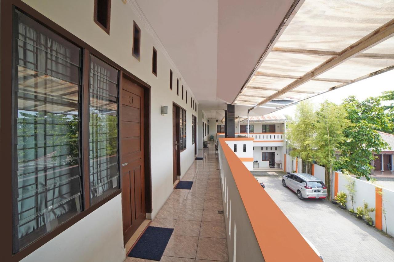 Hotel Oyo 90751 Graha Sei Batugingging 2*