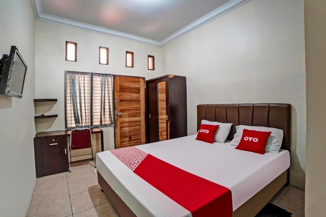 Oyo 90751 Graha Sei Batugingging 2* Medan