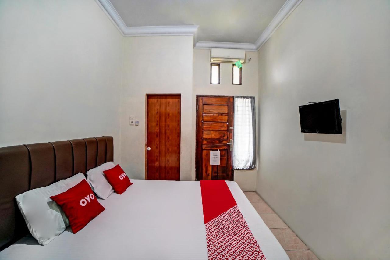 Oyo 90751 Graha Sei Batugingging Hotel Medan